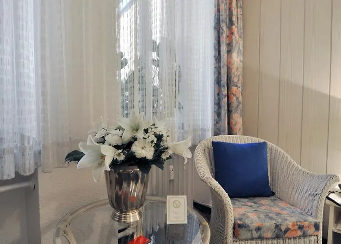 Am Ehrenhof Hotel 2*