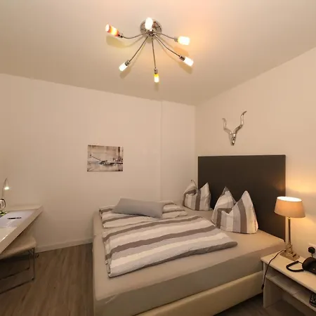 Hotel Am Ehrenhof Dusseldorf