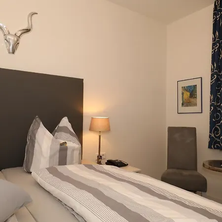 Hotell Am Ehrenhof