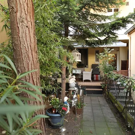 Am Ehrenhof Hotell 2*
