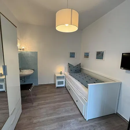 Ξενοδοχείο Am Ehrenhof 2*