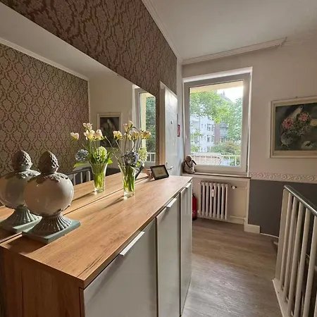 アム エーレンホフ 2*