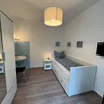 Hotel Am Ehrenhof 2*
