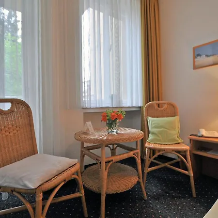 Hotel Am Ehrenhof Dusseldorf